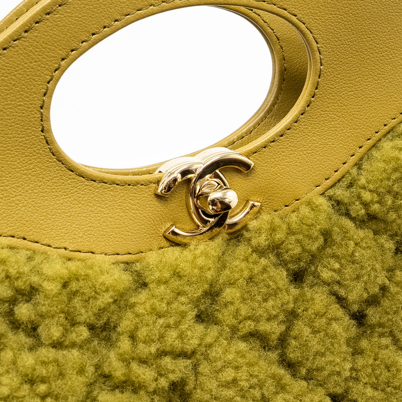 Chanel Mini 31 Bag Calfskin/Fur Olive Green LGHW(Microchip)