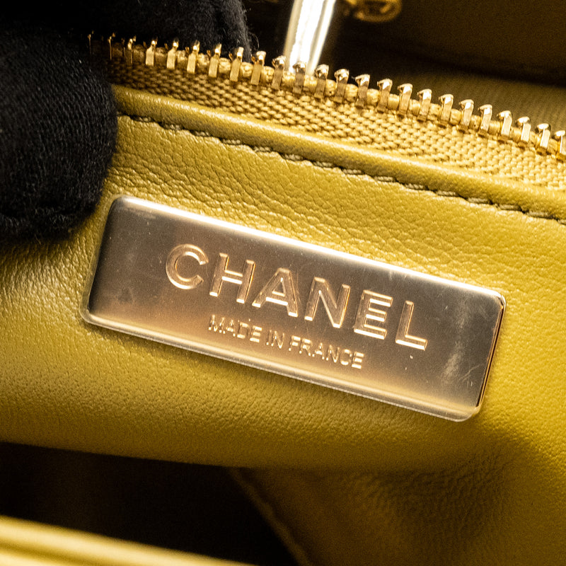 Chanel Mini 31 Bag Calfskin/Fur Olive Green LGHW(Microchip)