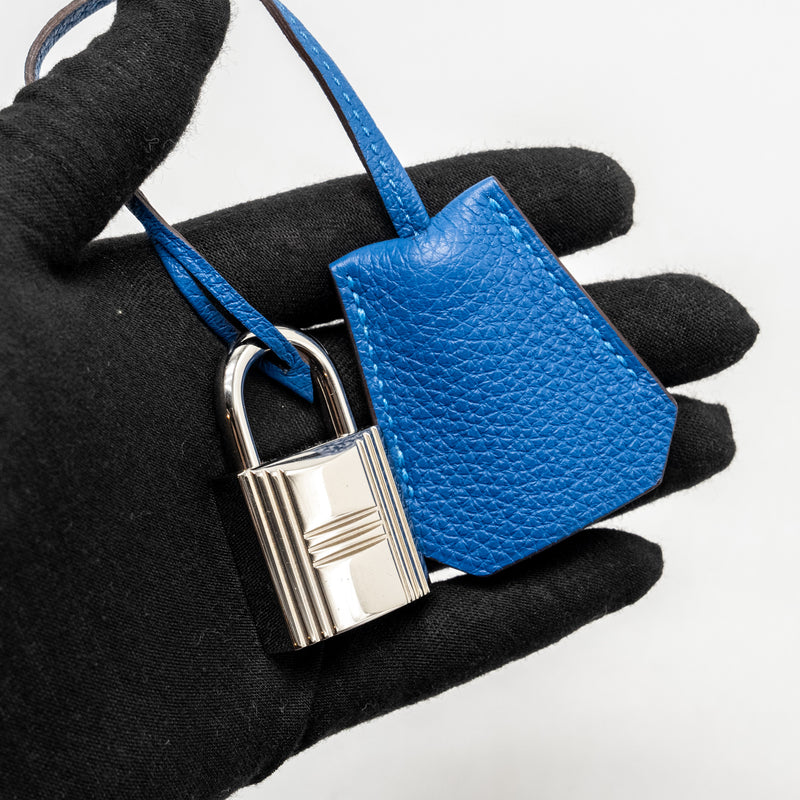 Hermes Shoulder Kelly Clemence Blue SHW Stamp Square O