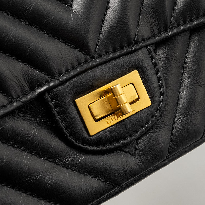 Chanel Mini 2.55 Reissue Chevron Calfskin BLACK GHW (Microchip)
