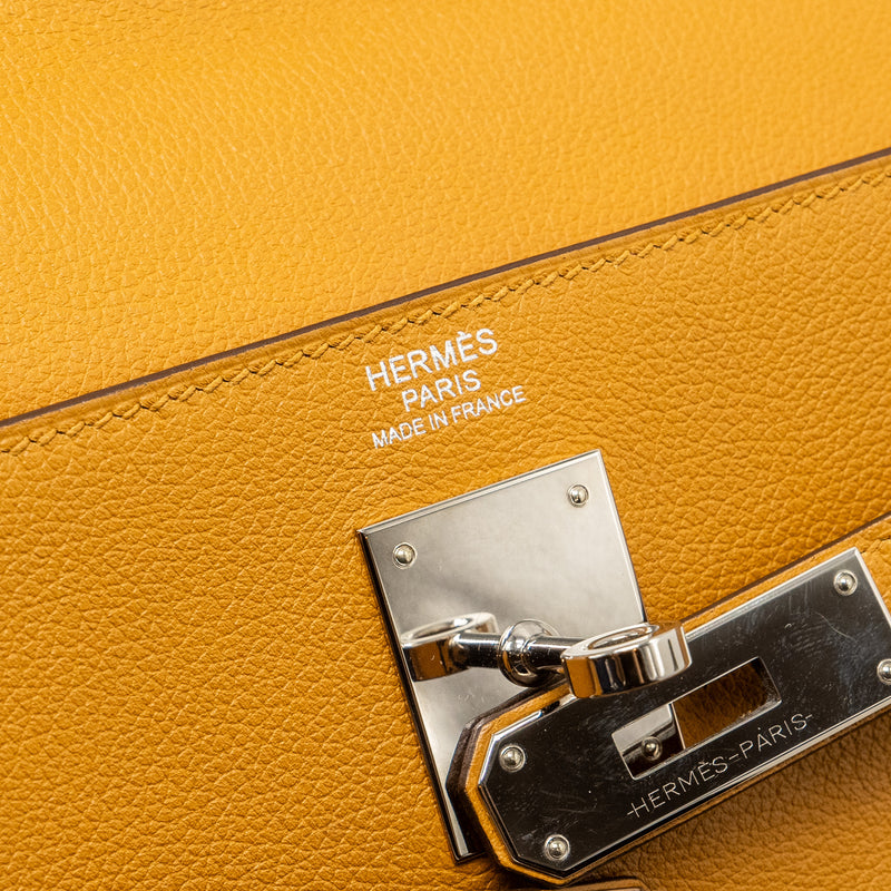 HERMES Kelly 32 Evercolor Caramel / Rose D’ete SHW Stamp Y