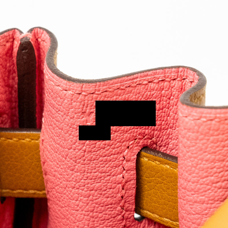 HERMES Kelly 32 Evercolor Caramel / Rose D’ete SHW Stamp Y