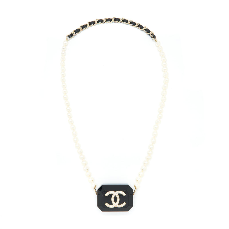 Chanel AirPods Case With Pearl Chain Black LGHW