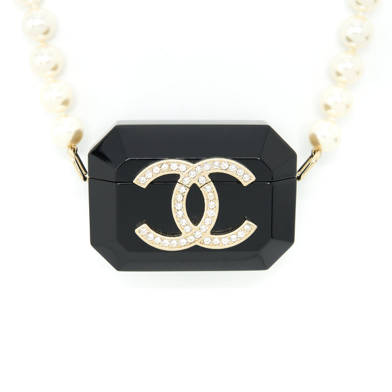 Chanel AirPods Case With Pearl Chain Black LGHW