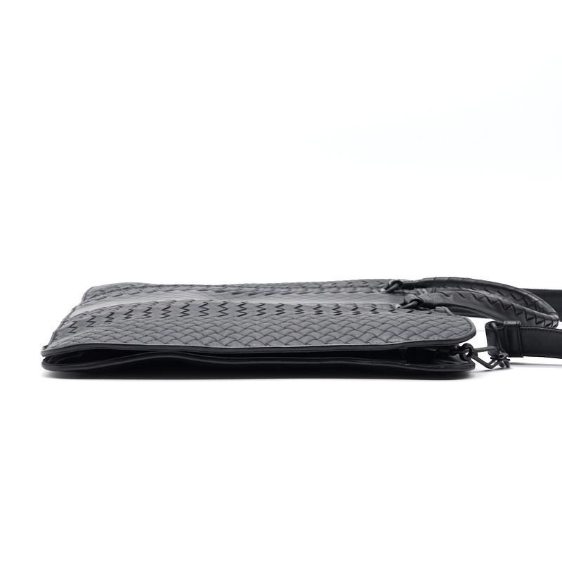 Bottega Veneta Leather Briefcase - EMIER