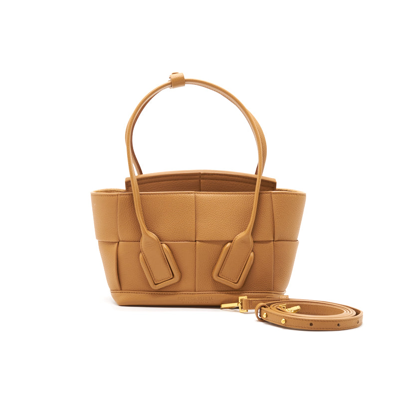 BOTTEGA VENETA MINI ARCO/ミニアルコ クロスボディバッグ*GOLD BOTTEGA VENETA MINI ARCO/ミニアルコ クロスボディバッグ*GOLD