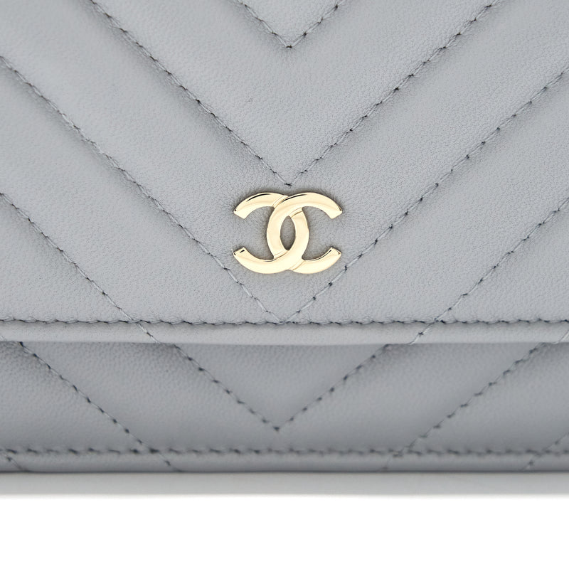 Chanel Wallet On Chain 20c Light Grey LGHW