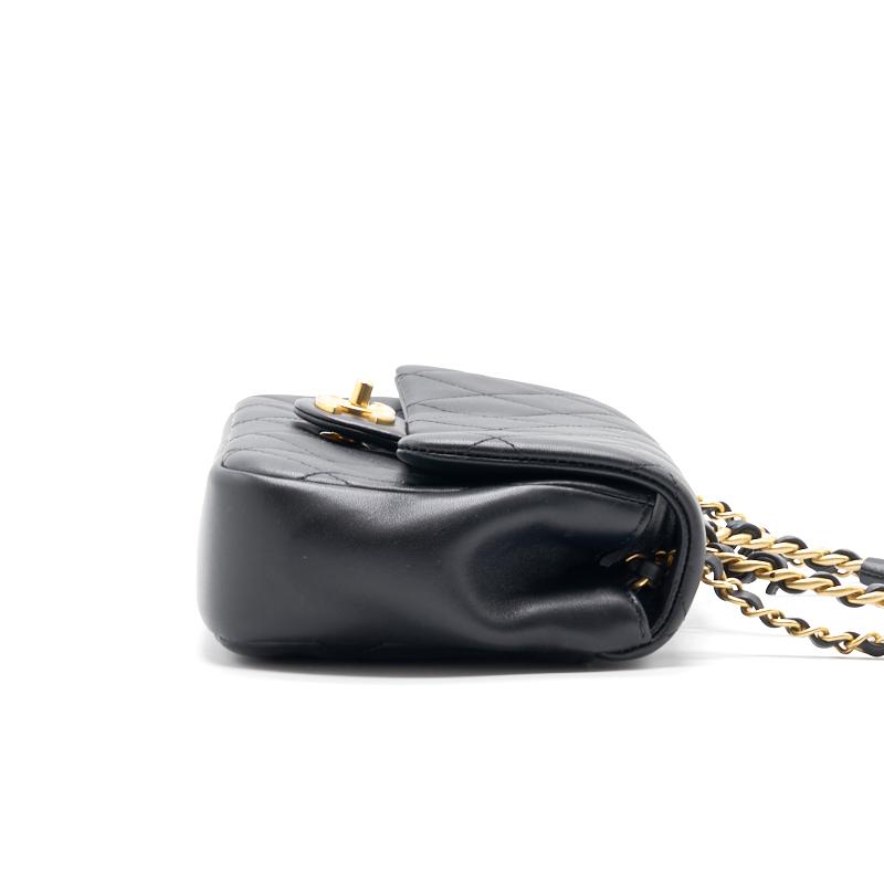 Chanel 2020 Collection Circular Handle Flap Bag - EMIER