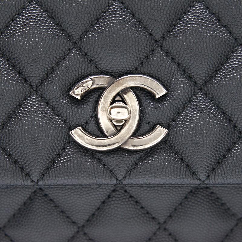 Chanel Black Large Cocohandle Bag with Lizard Handle - EMIER