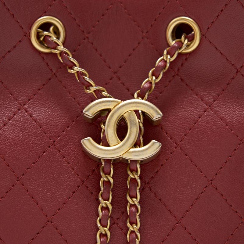 Chanel 2019 NEW YORK SAC Hobo Bag mini limited edition red - EMIER