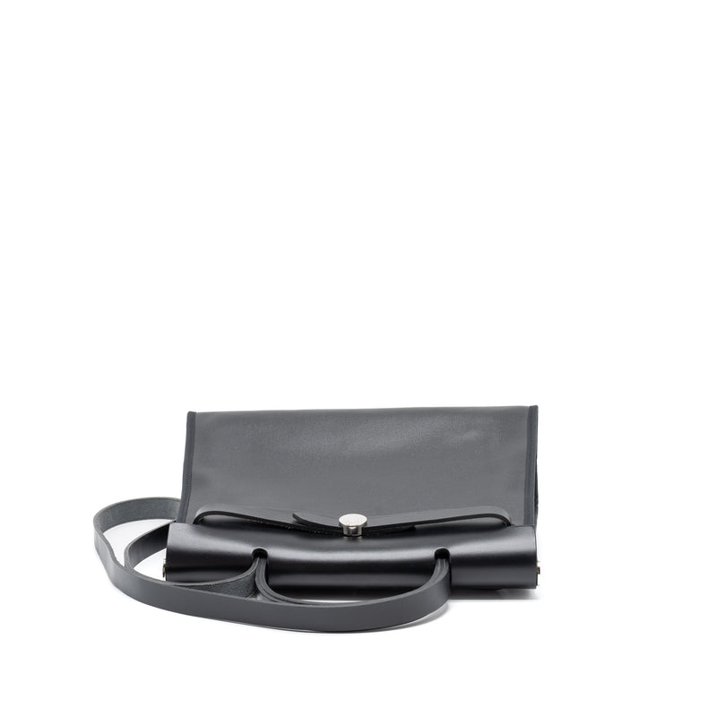 Hermes Herbag 31 Berline Canvas/Vache Hunter Black SHW Stamp C