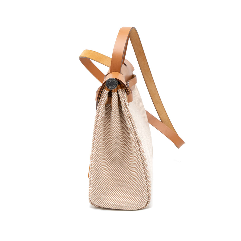 Hermes Herbag 31 Zip Bag Canvas/Cache Hunter Ecru/Beige GHW Stamp Y