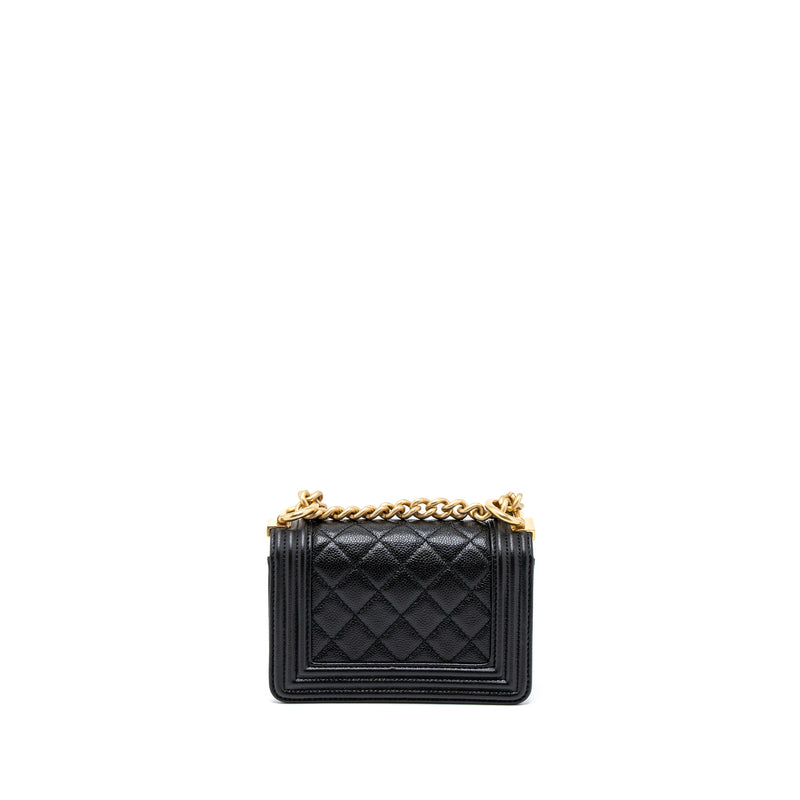 Black gold chanel online bag