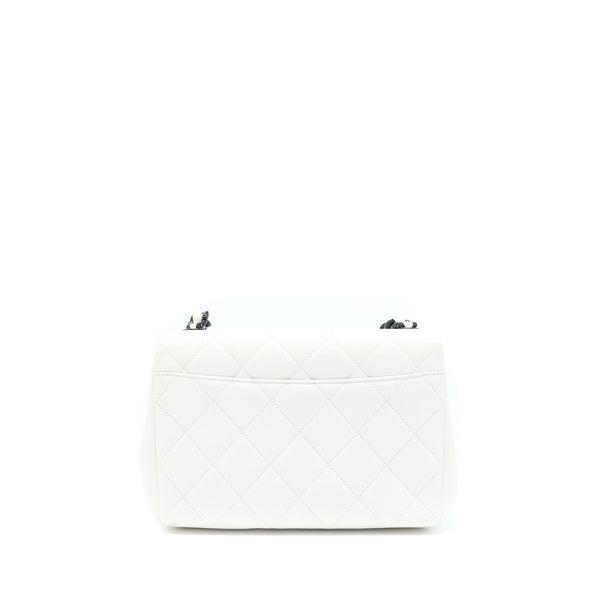 Chanel Seasonal Flap Bag Caviar White With Black Hardware