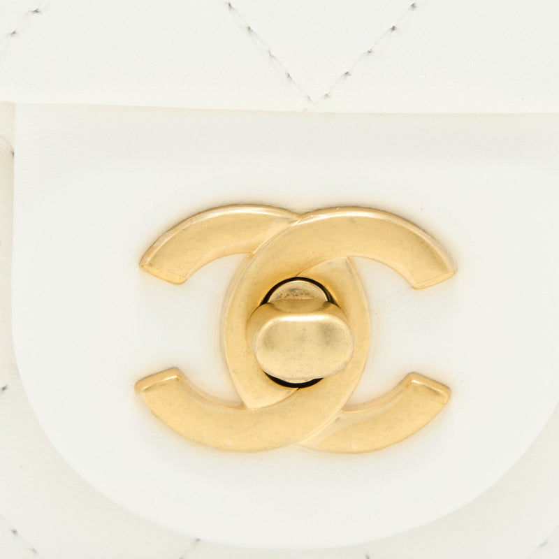 Chanel Pearl Crush Mini Square Flap Bag Lambskin White GHW(Microchip)