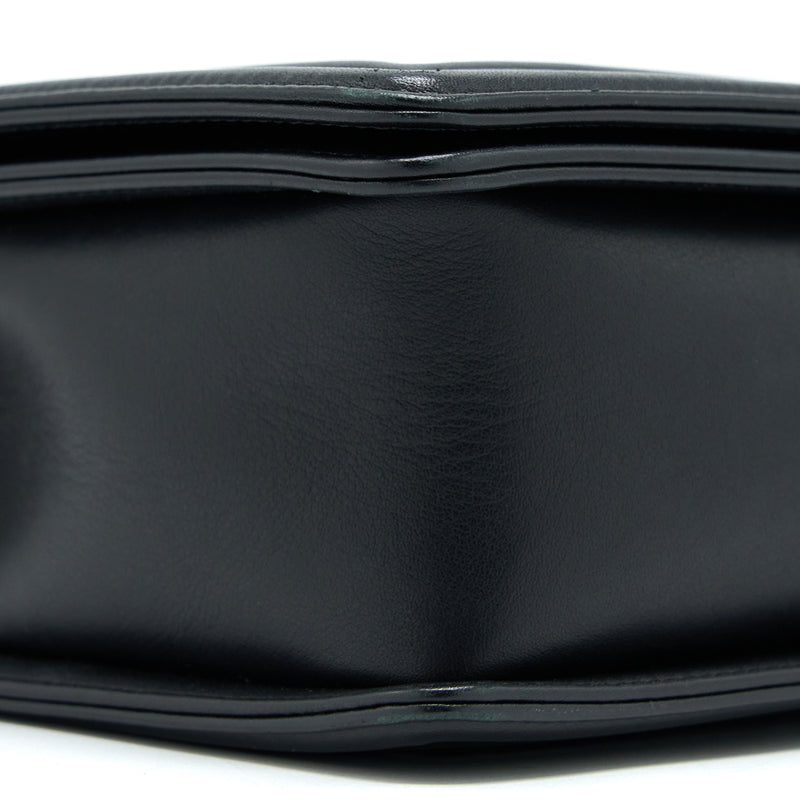 Chanel New Medium Boy Bag Chevron Lambskin Black SHW