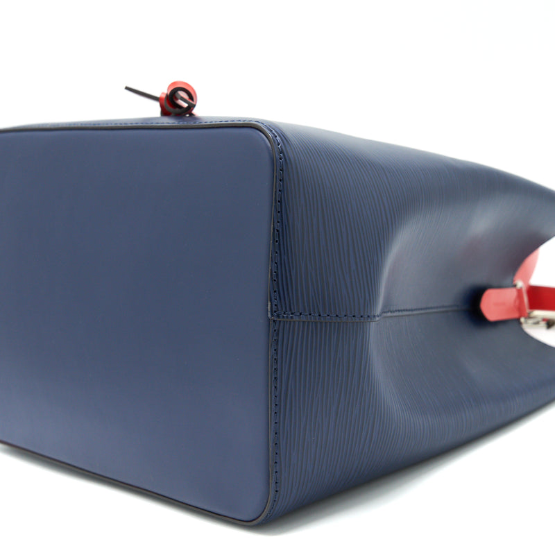 Louis Vuitton NeoNoe Handbag Epi Leather MM Blue