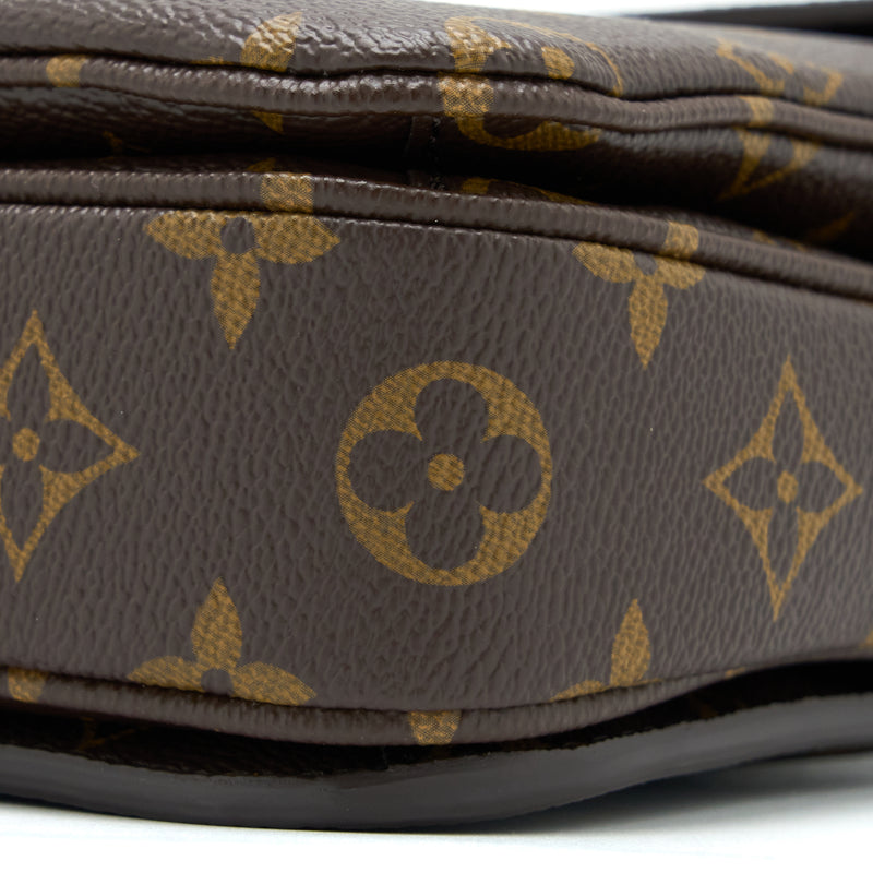 Louis Vuitton Pochette Métis Monograms Canvas GHW(New Version)