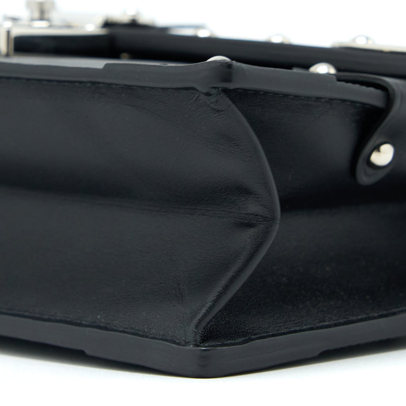 Louis Vuitton Trunk Chain Wallet Epi Black SHW
