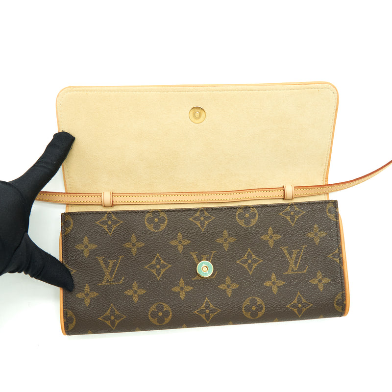 Shop Louis Vuitton Discovery Monogram Street Style Leather Crossbody Bag  Logo Belt Bags (M46036) by IMPORTfabulous | BUYMA