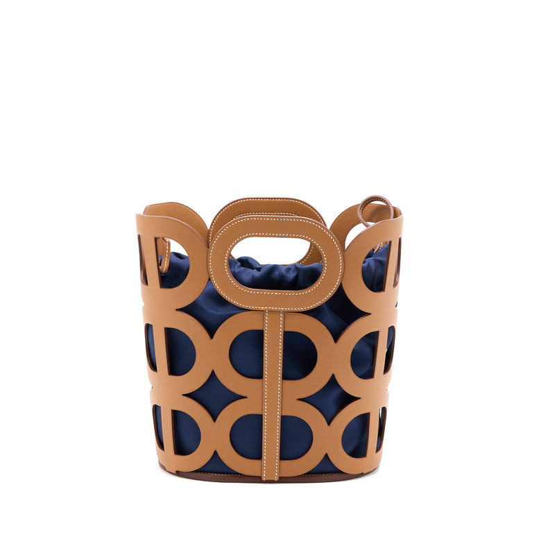 Hermes Chaine D’ancre Cabas Madame Leather Gold / Blue Marine Stamp Y