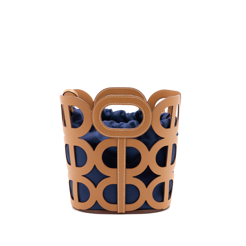 Hermes Chaine D’ancre Cabas Madame Leather Gold / Blue Marine Stamp Y