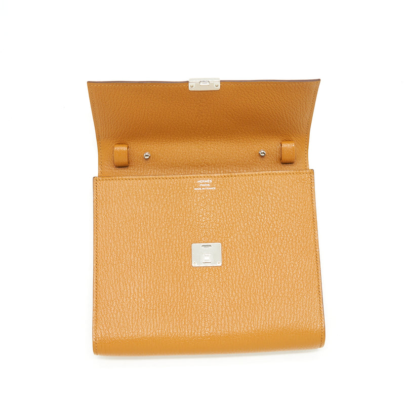 Hermes Clic 16 Wallet Goatskin Caramel SHW Stamp Y