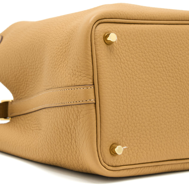 Hermes Picotin 18 Lock Bag Clemence Biscuit GHW Stamp Z