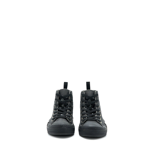 Dior Size 39 High-Top Sneaker Black/Multicolour