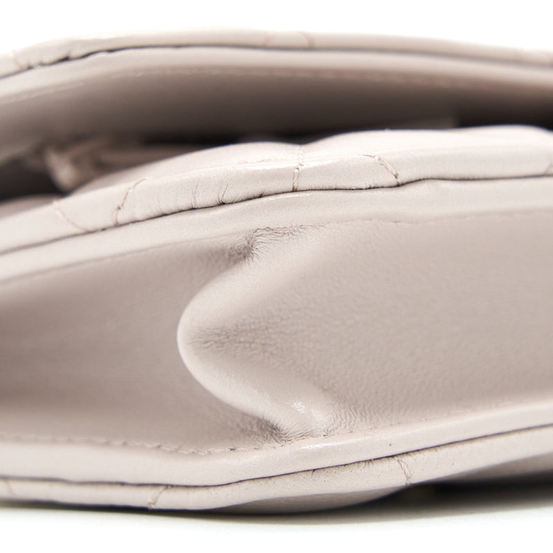 Chanel Pearl Crush Wallet on Chain Lambskin Lialic/Light Purple Brushed GHW (Microchip)