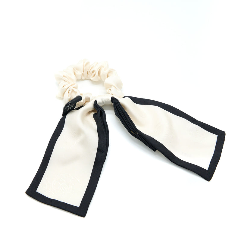 Chanel 22B Camellia/Letter Hair Tie Silk Twill Ecru/Black
