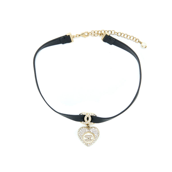 Chanel Crystal CC Logo Heart Chocker Leather/Pearl/Crystal Black Light Gold Tone