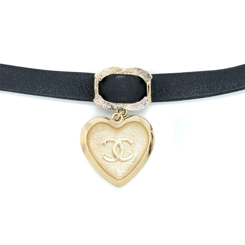 Chanel Crystal CC Logo Heart Chocker Leather/Pearl/Crystal Black Light Gold Tone