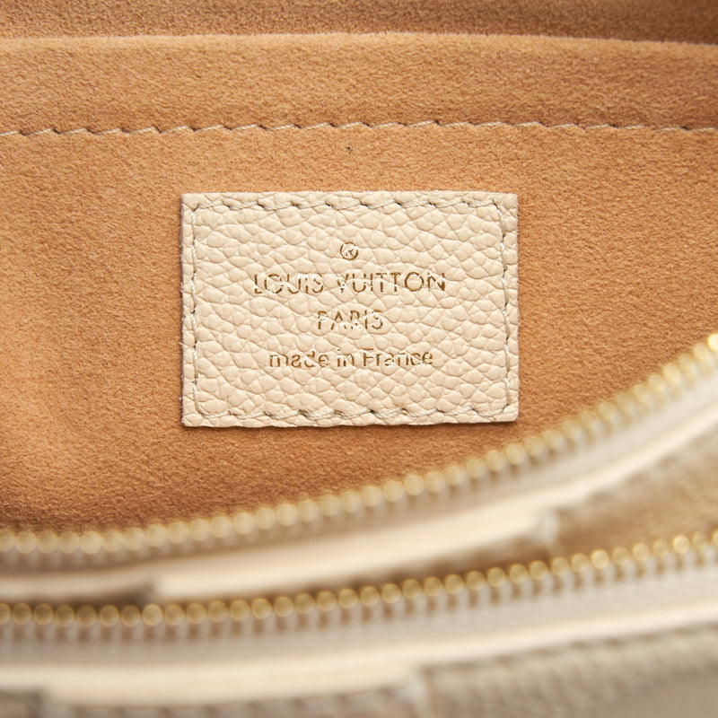 Louis Vuitton LV3 Pouch, Multi, One Size