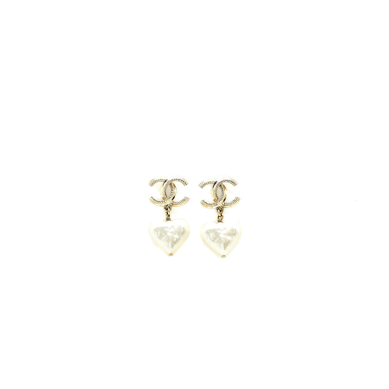 Chanel 22C CC Logo Heart Drop Earring Light Gold Tone