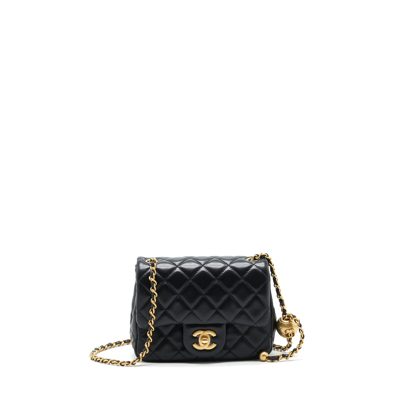 Chanel pearl Crush mini square Flap bag lambskin Black GHW (microchip)