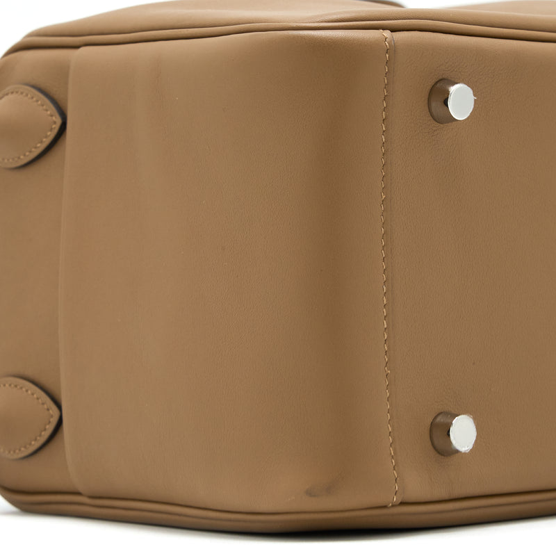 Hermes Lindy 26 Swift 3G alezan / 4B biscuit SHW Stamp U