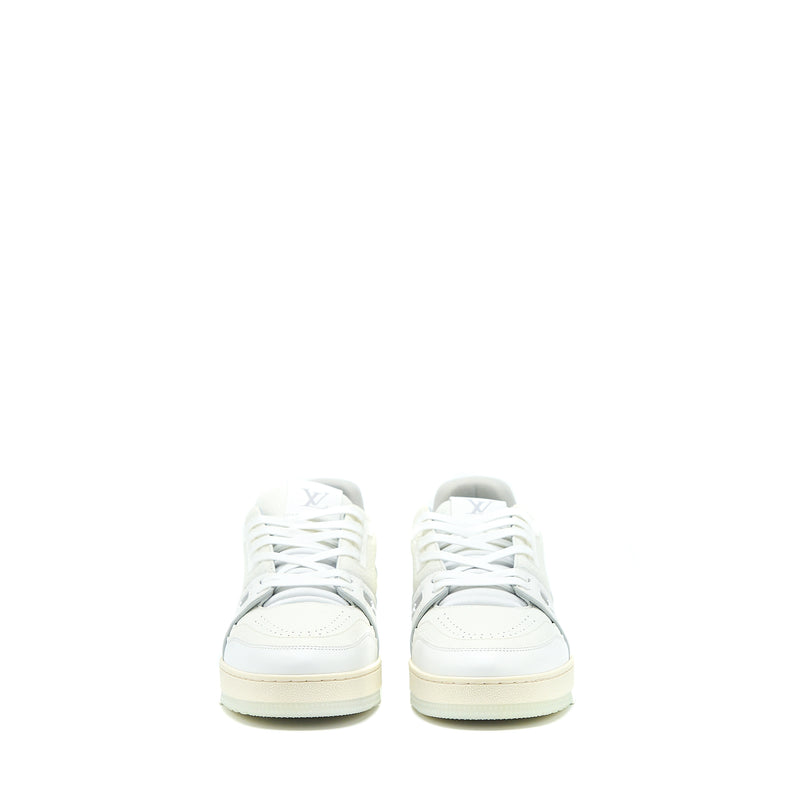 Louis Vuitton Size 9 Low Trainer Sneaker White