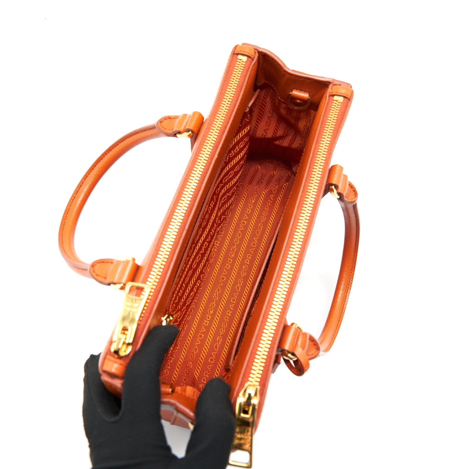 PRADA SAFFIANOカードケース PAPAYAオレンジ / 2MC122_QHH_F0S73 PRADA新作SAFFIANOカードケースPAPAYAオレンジ/2MF028_QHH_F0S73