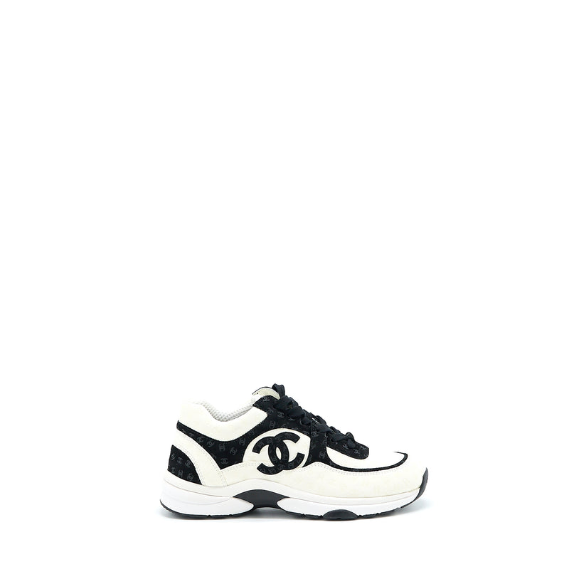 Chanel Size 38.5 22A Trainers Printed Suede Calfskin Black/White
