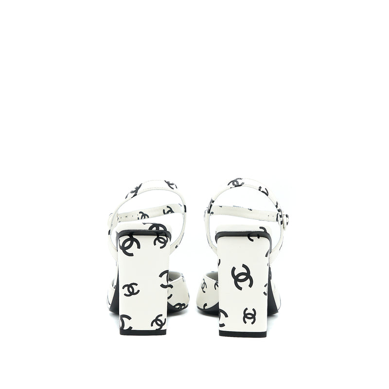 Chanel Size 37 CC Logo Leather Sandal Black/White SHW