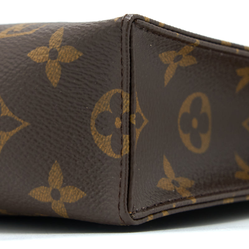 Louis Vuitton Toiletry Pochette 26 Monogram Canvas GHW