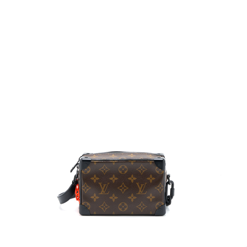 Louis Vuitton White Monogram Leather Legacy Soft Trunk Bag