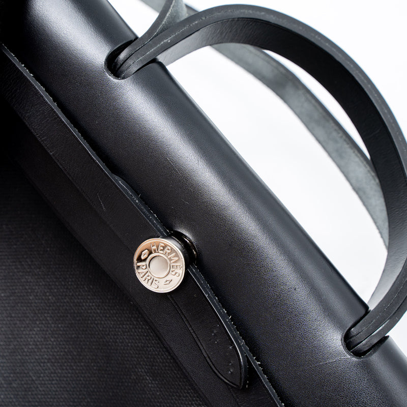 Hermes Herbag 31 Berline Canvas/Vache Hunter Black SHW Stamp C