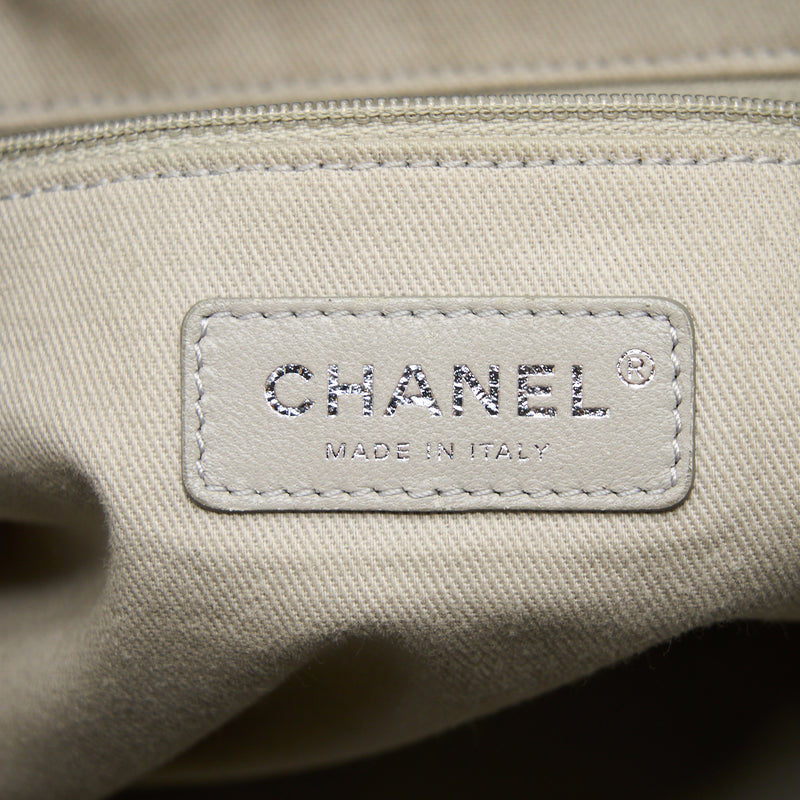 Chanel 31 Rue Cambon Bucket Backpack Multicolour SHW