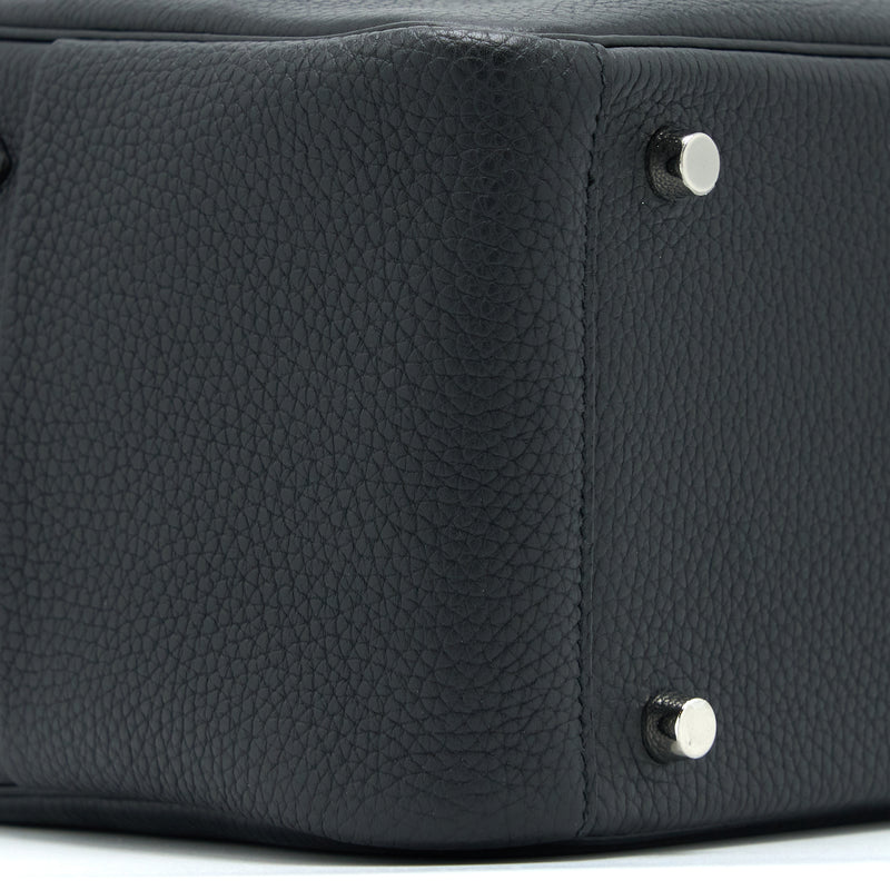 Hermes Lindy 26 Clemence Black SHW Stamp Y