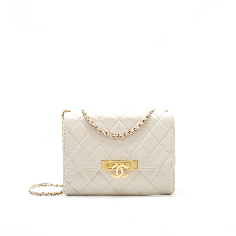 CHANEL CC Logo Flap Bag With Chain Quilted Lambskin Ivory White