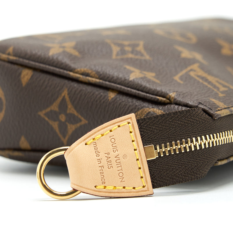 Louis Vuitton Pochette Accessories Monogram Canvas GHW