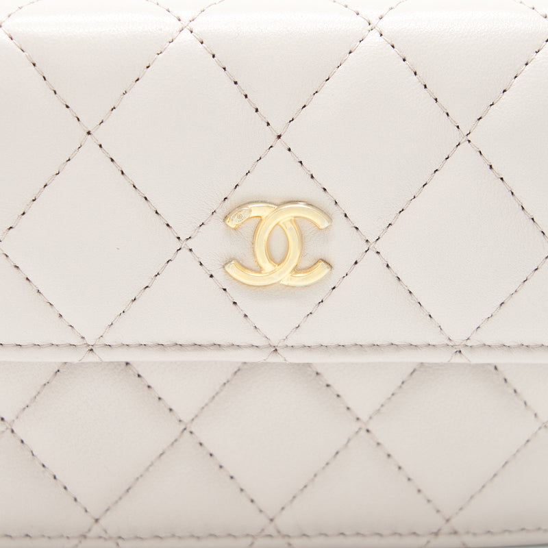 Chanel 21B Lilac/ Light Purple Pearl Crush Mini Belt Bag