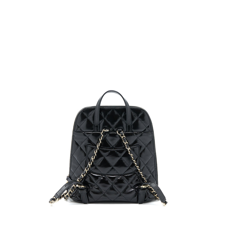 Chanel 22A Quilted Backpack Shiny Calfskin Black LGHW (Microchip)